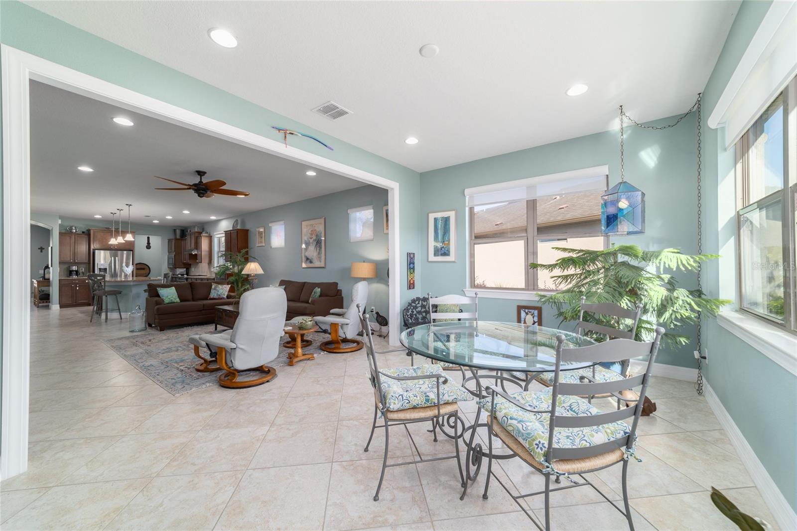 Image 26 of 69 For 10106 77th Loop