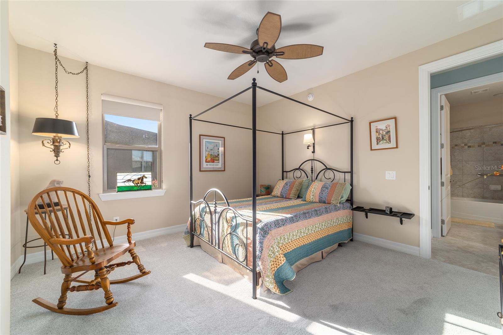 Image 37 of 69 For 10106 77th Loop