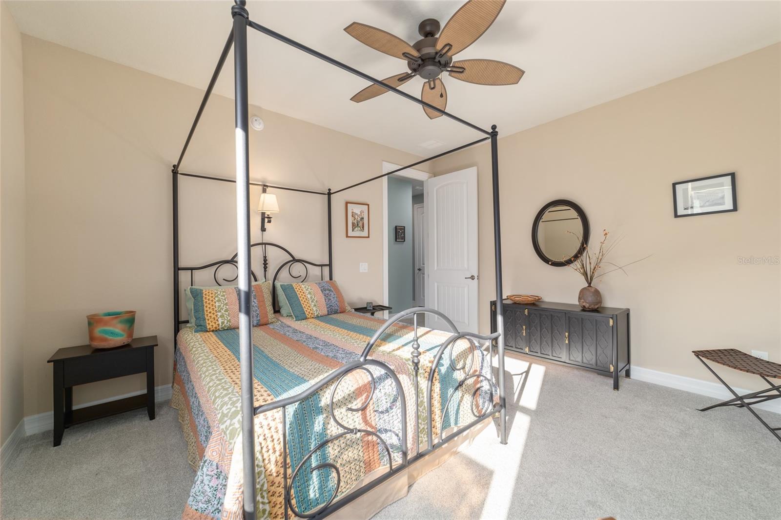 Image 38 of 69 For 10106 77th Loop