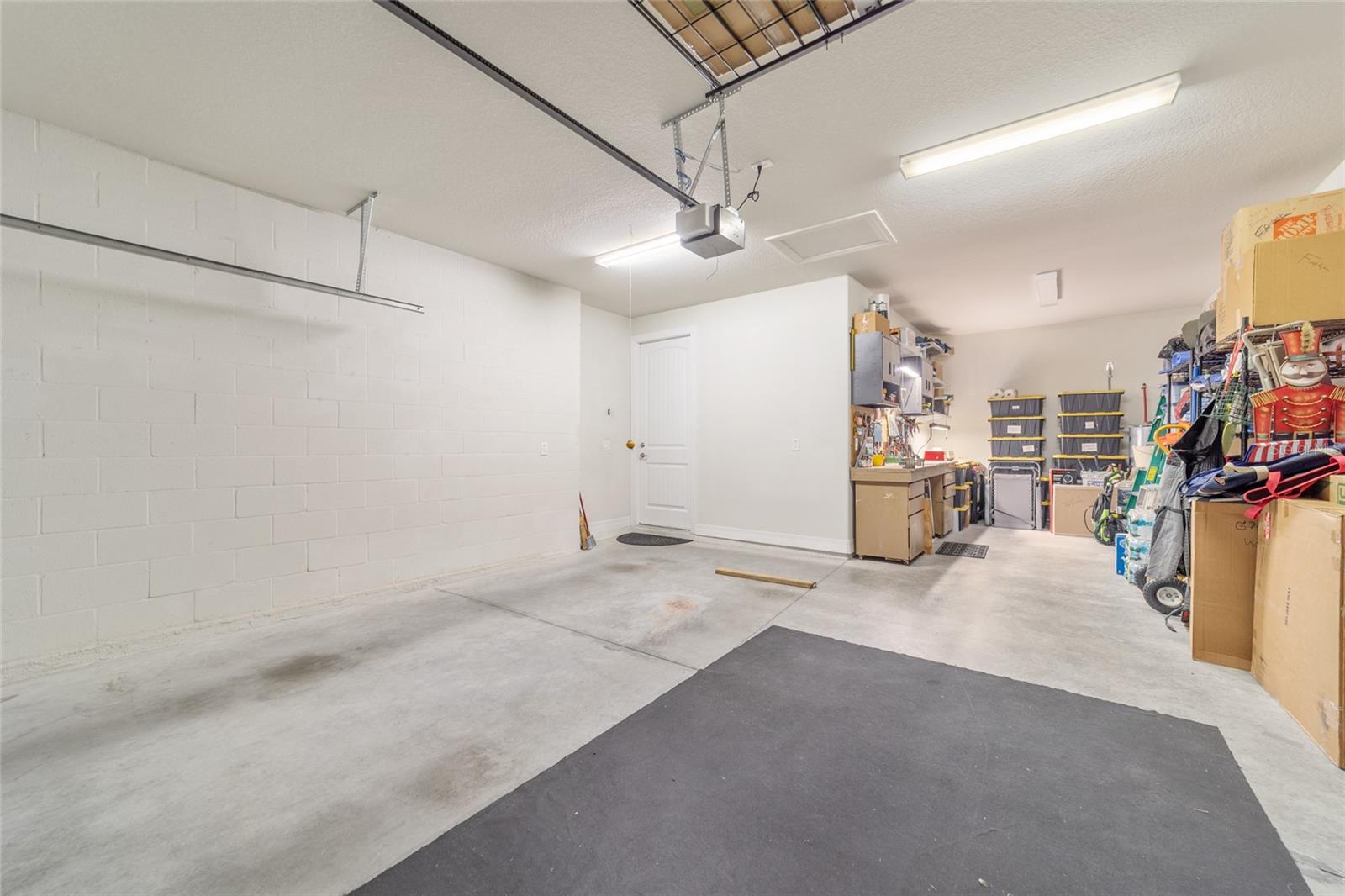 Image 46 of 69 For 10106 77th Loop