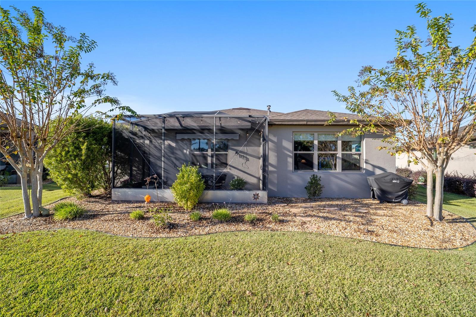 Image 49 of 69 For 10106 77th Loop