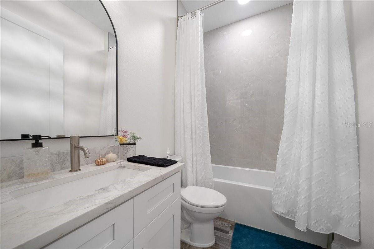 Image 44 of 78 For 252 Malauka Road