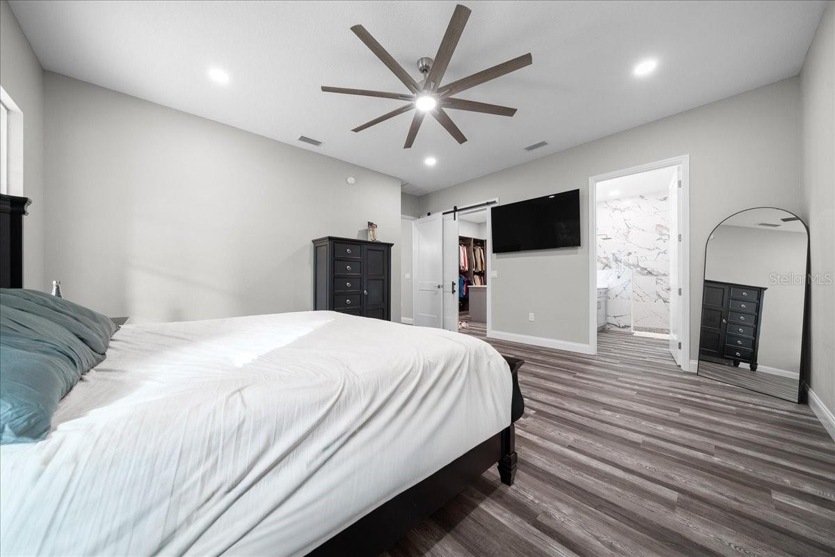 Image 52 of 78 For 252 Malauka Road