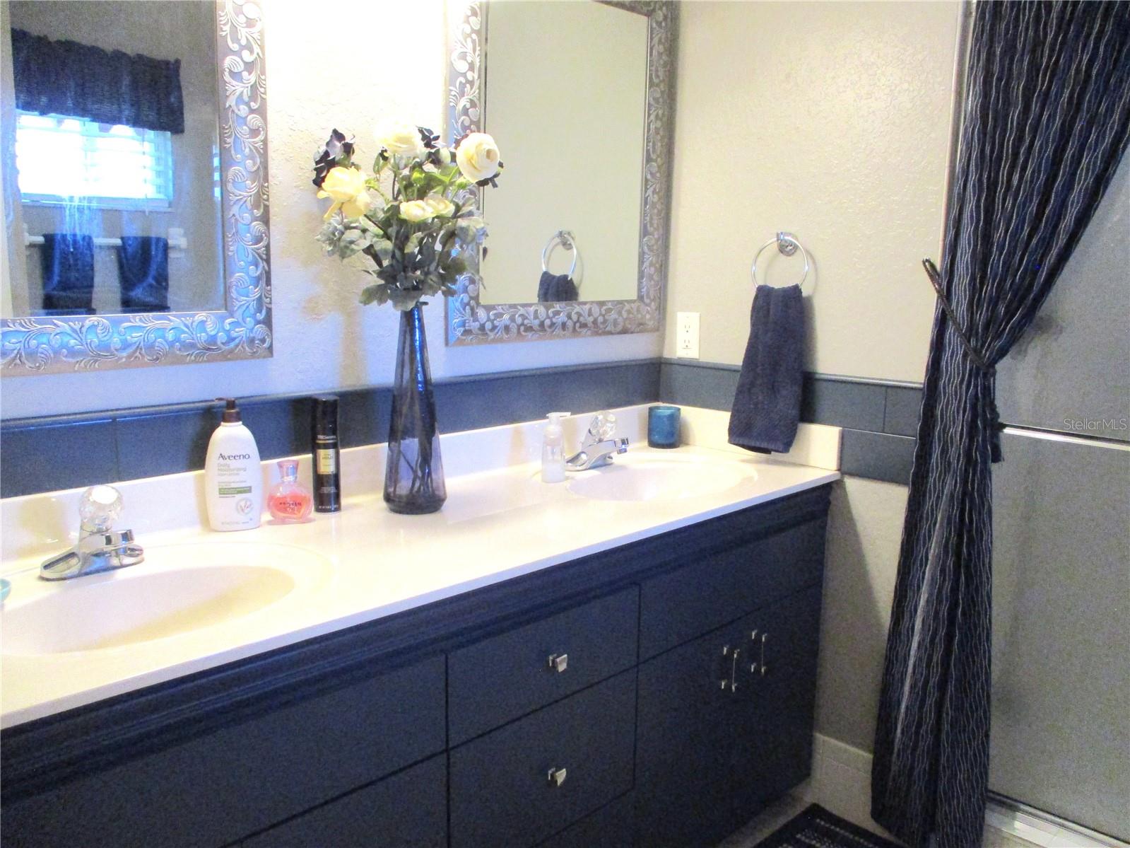 Image 31 of 84 For 11228 138th Place