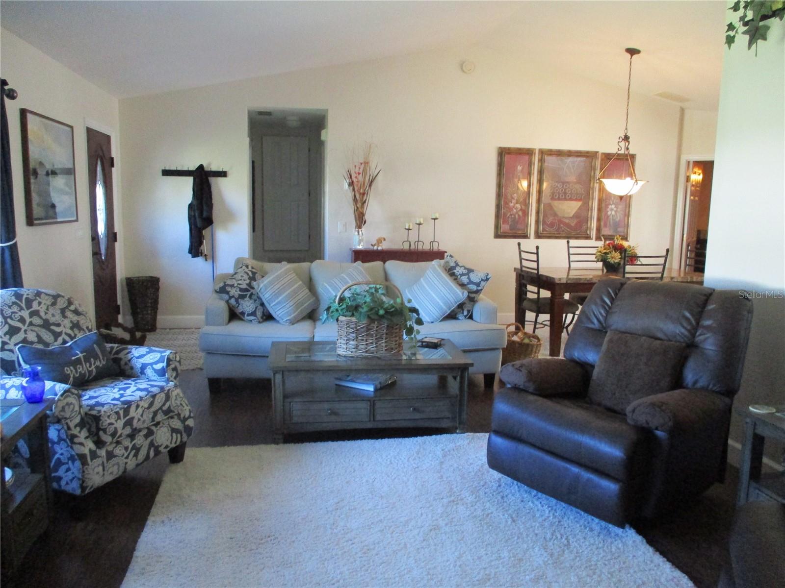 Image 4 of 84 For 11228 138th Place