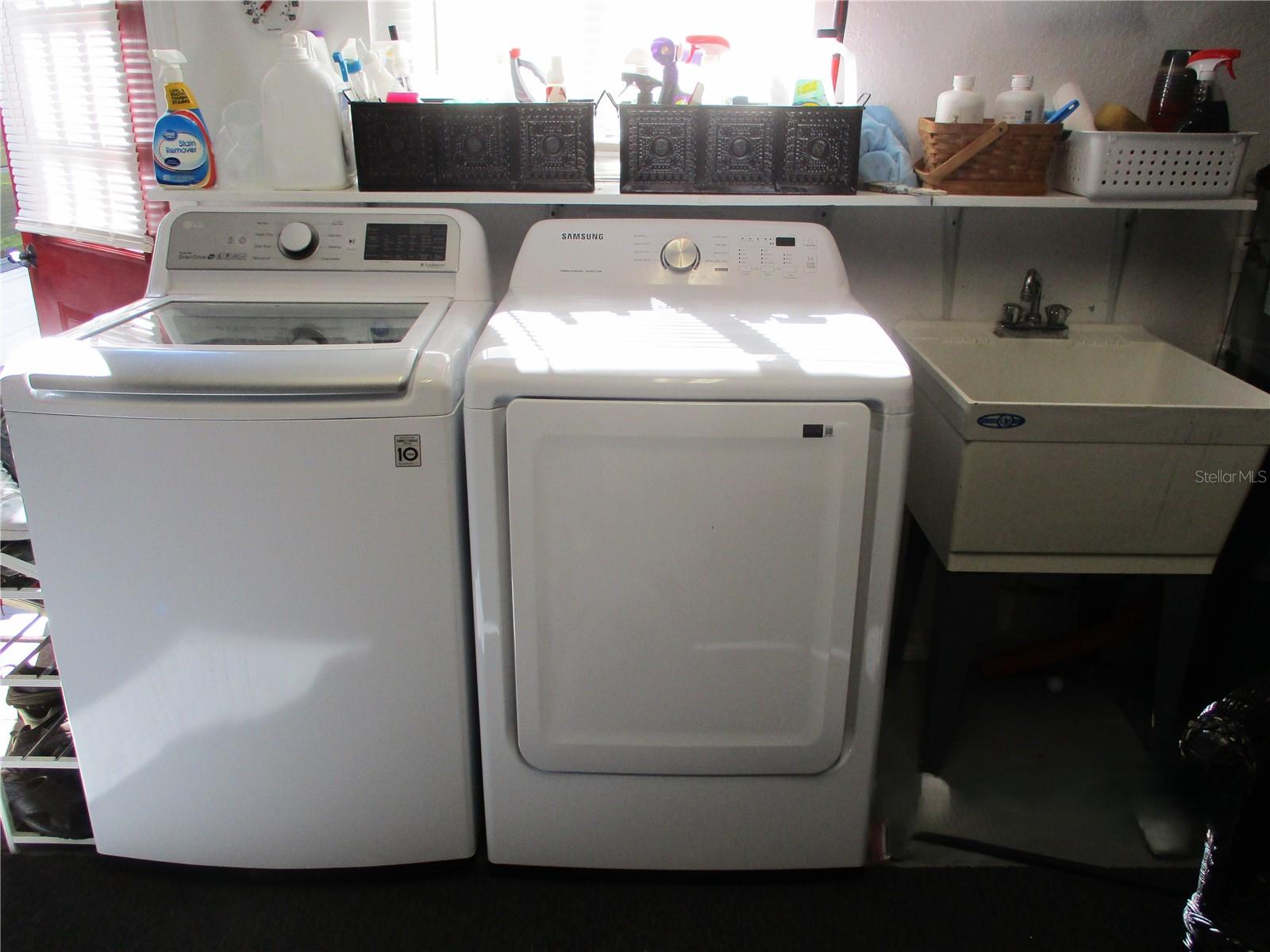 Image 43 of 84 For 11228 138th Place