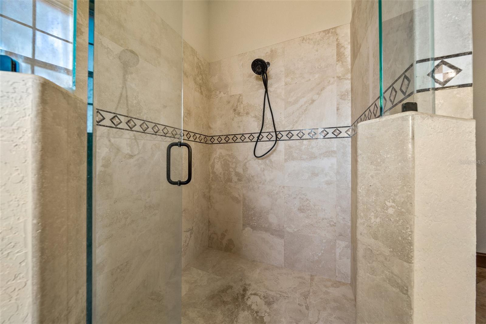 Image 34 of 57 For 2198 Highway 329