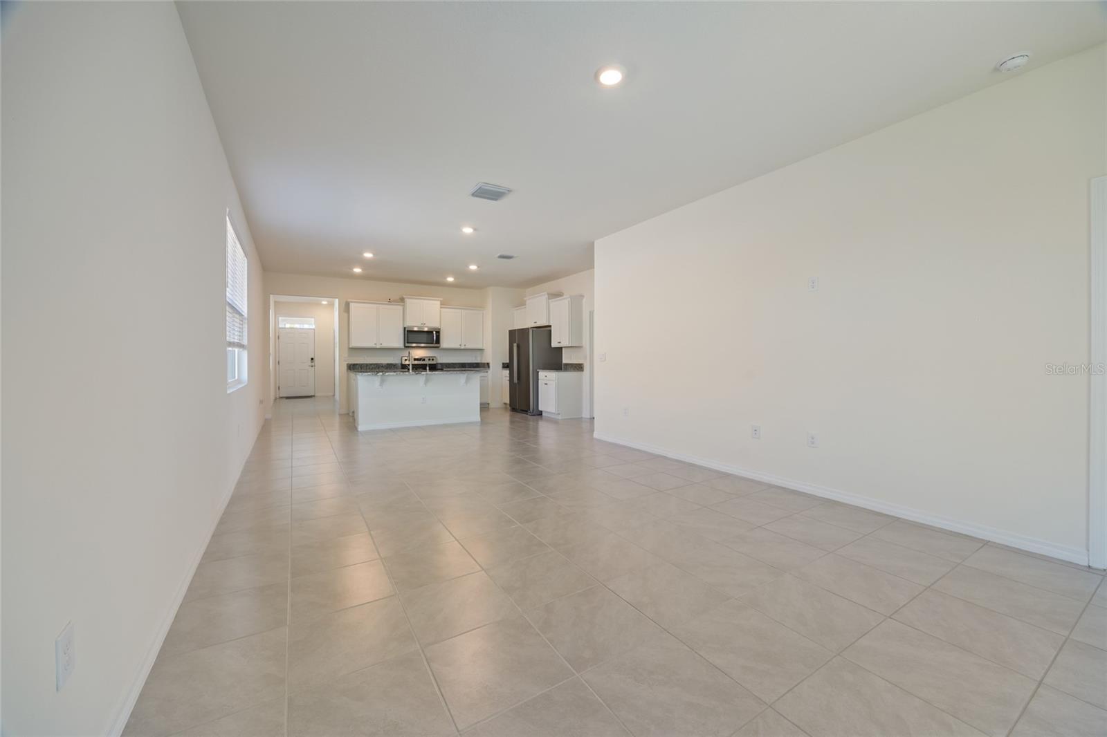 Image 10 of 58 For 5536 40th Loop