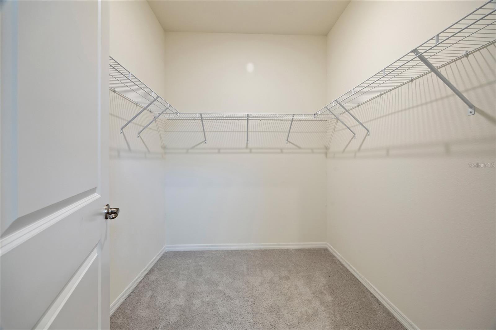 Image 19 of 58 For 5536 40th Loop