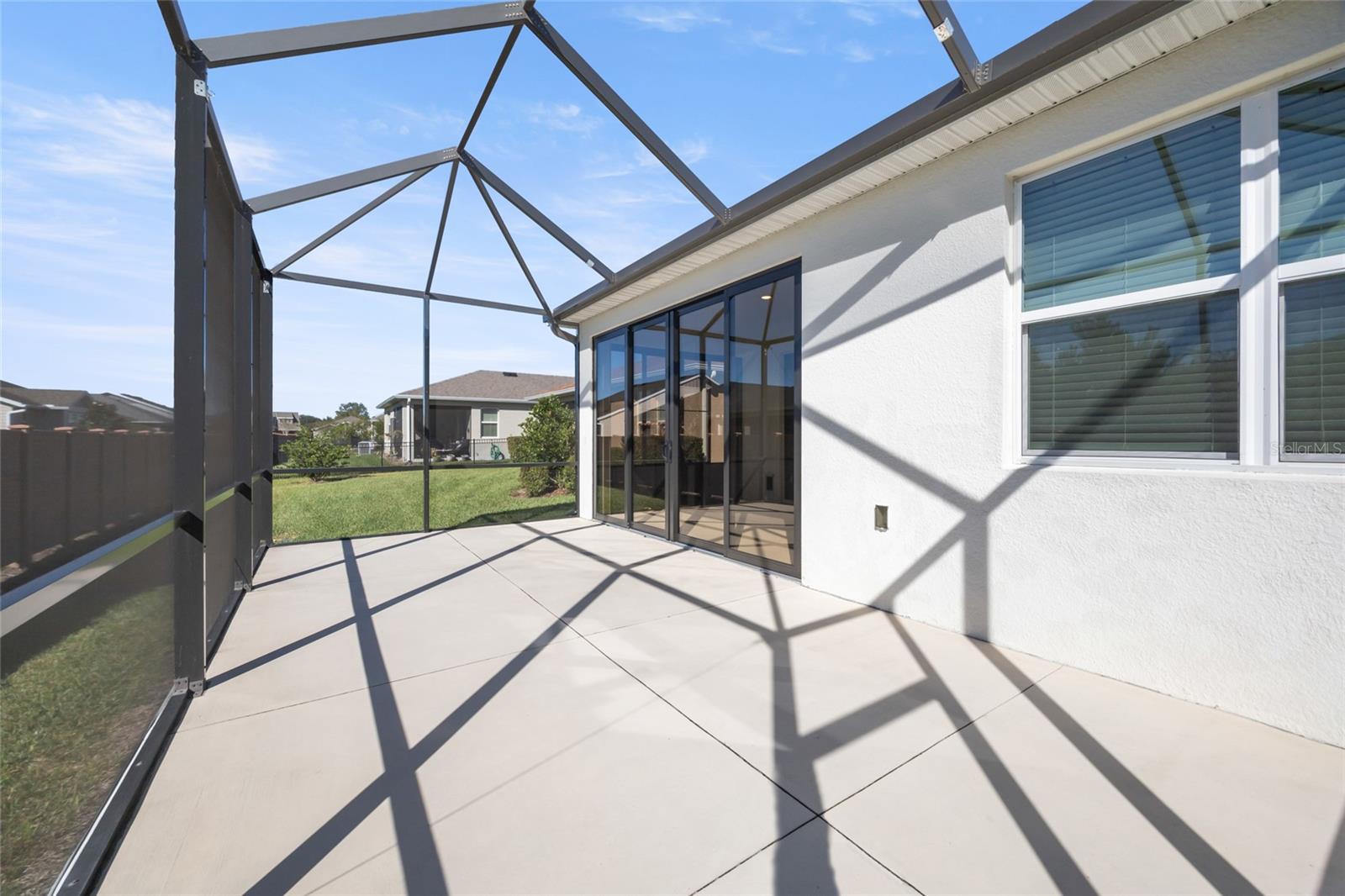 Image 24 of 58 For 5536 40th Loop