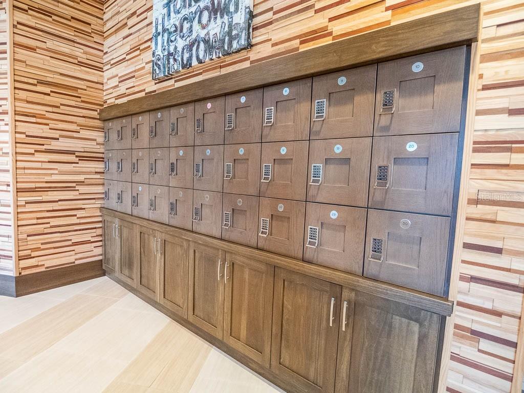 Image 29 of 58 For 5536 40th Loop