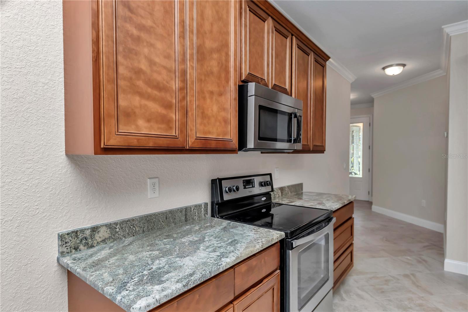 Image 11 of 42 For 2210 38th Terrace