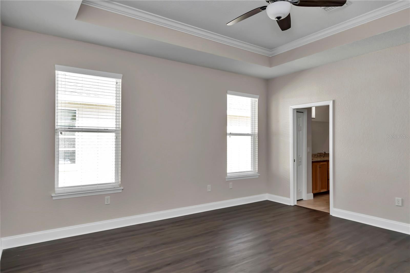 Image 15 of 42 For 2210 38th Terrace