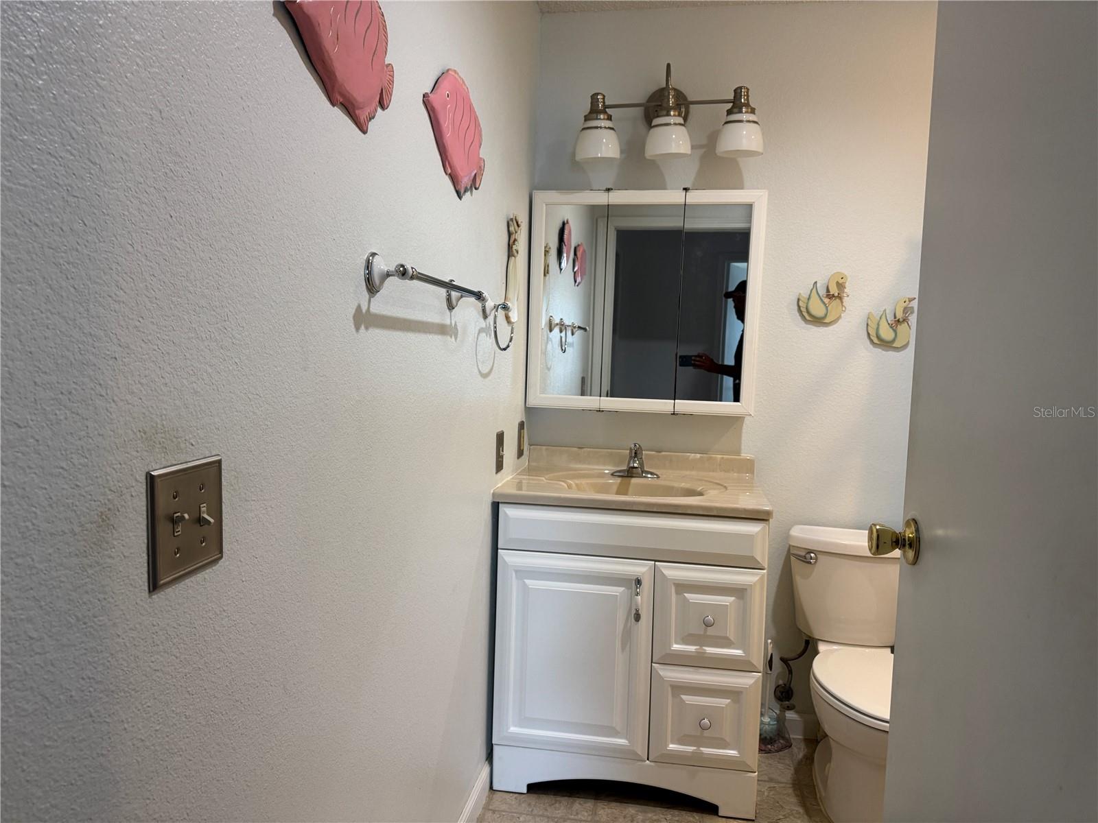 Image 10 of 14 For 1605 Cherry Hill Road