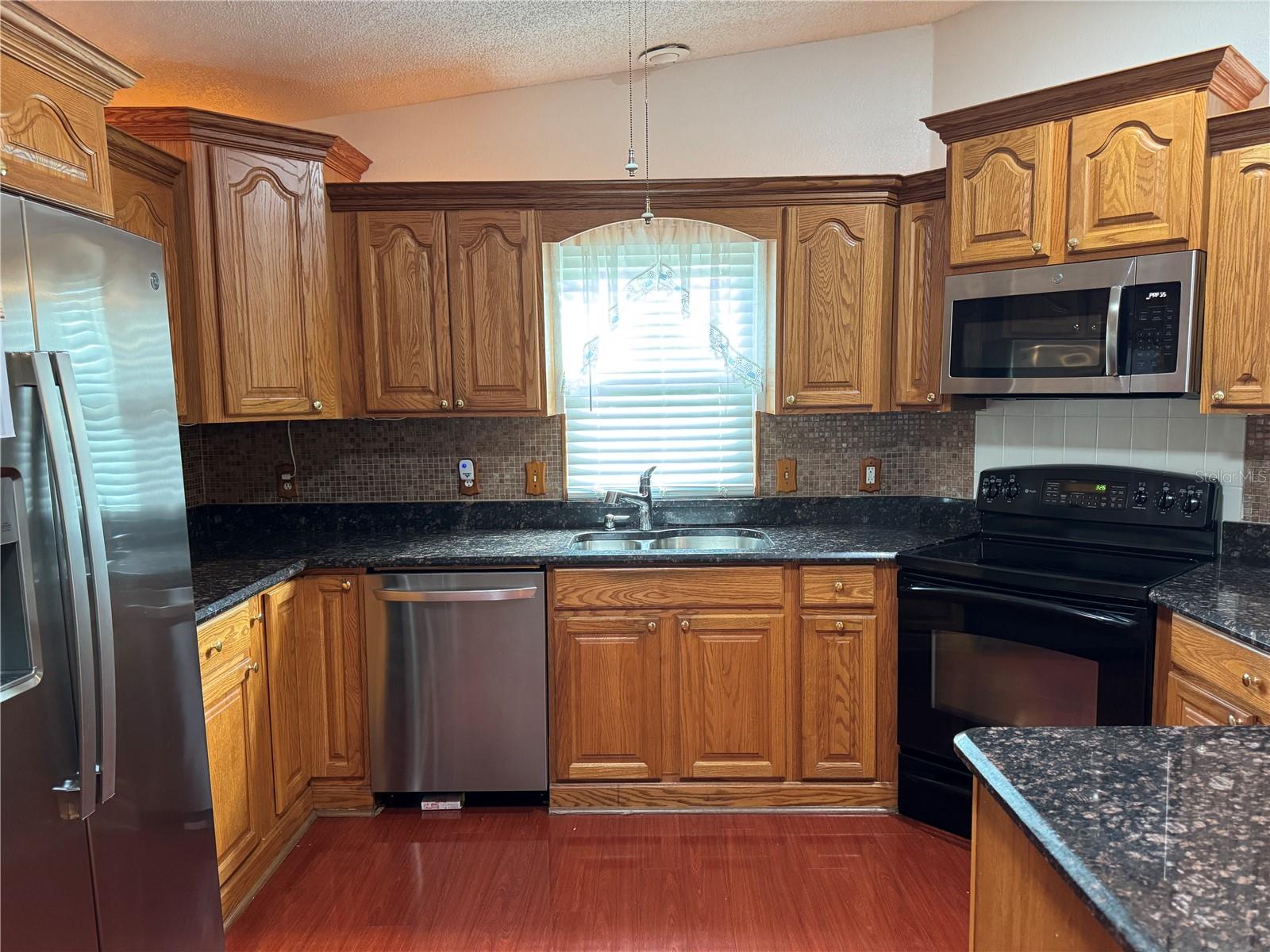 Image 3 of 14 For 1605 Cherry Hill Road