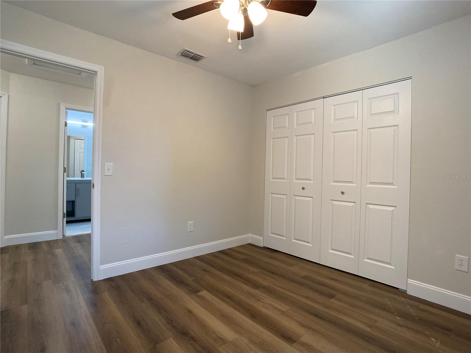 Image 39 of 39 For 18 Midway Court