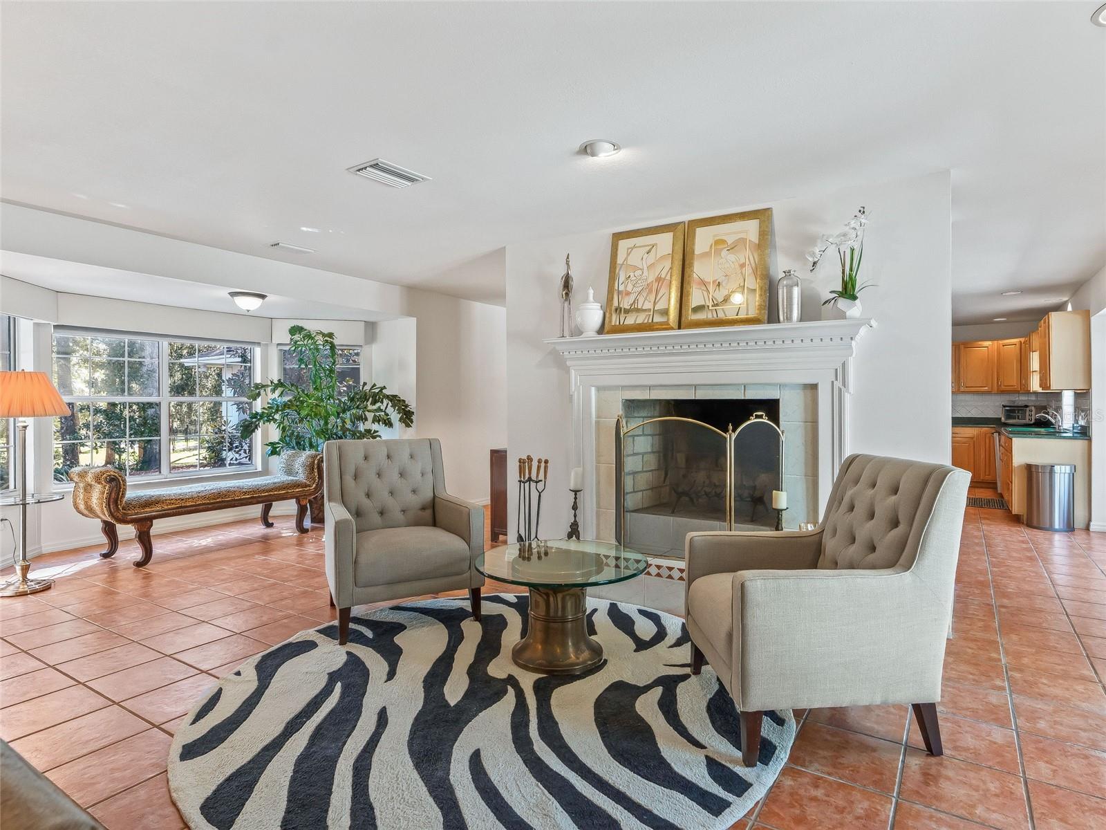 Image 11 of 69 For 22 Wood Ridge Drive