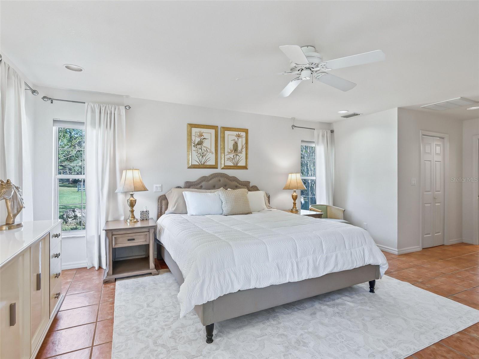 Image 16 of 69 For 22 Wood Ridge Drive