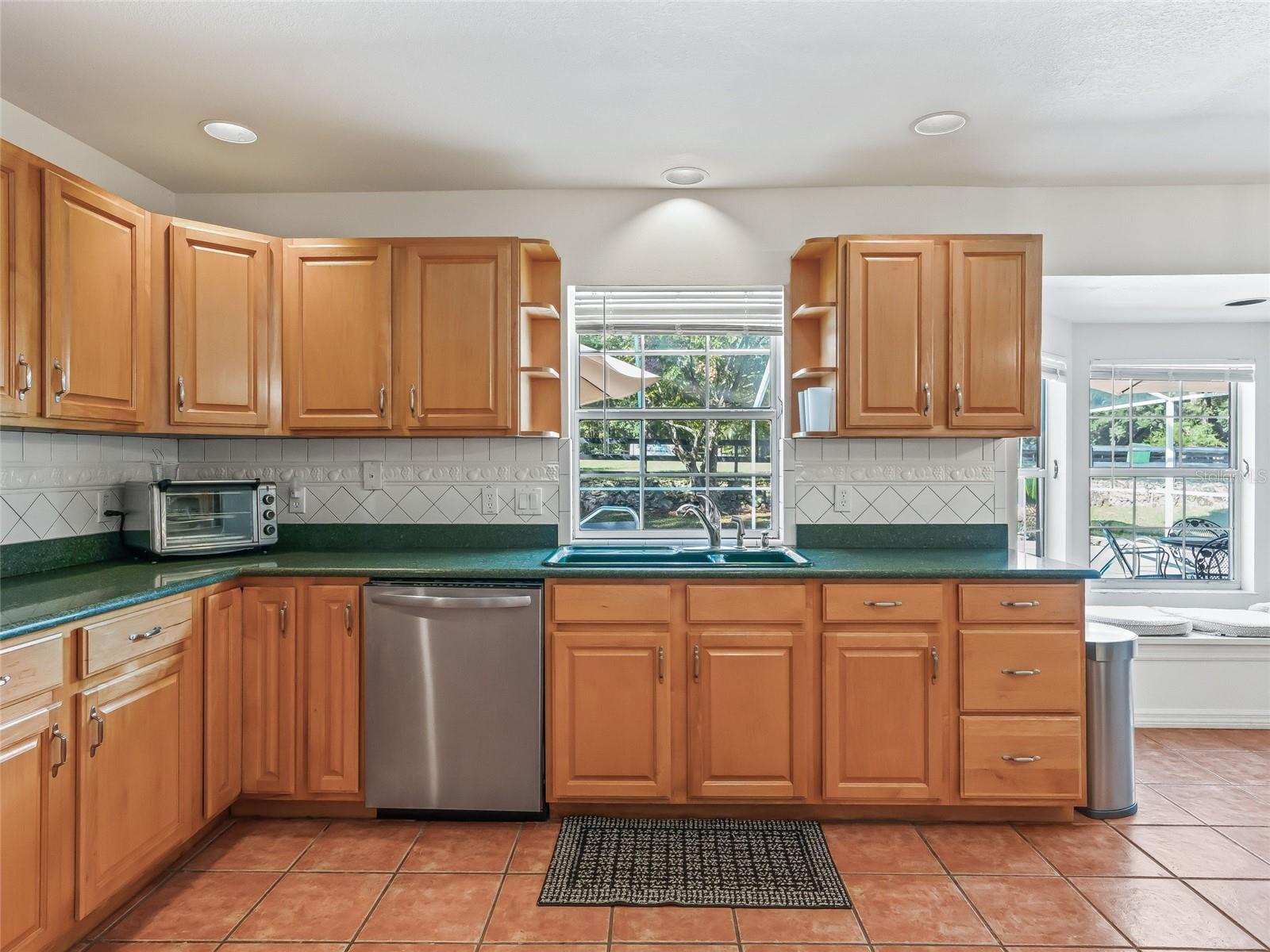 Image 25 of 69 For 22 Wood Ridge Drive