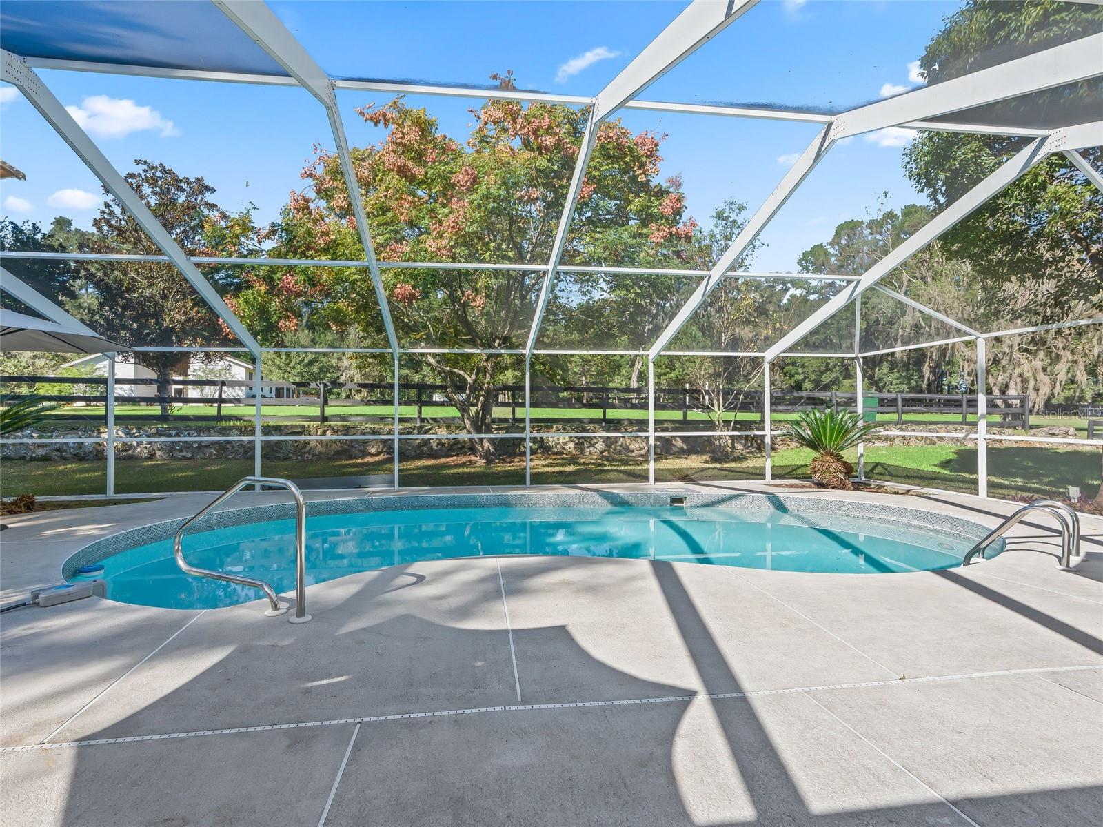 Image 40 of 69 For 22 Wood Ridge Drive