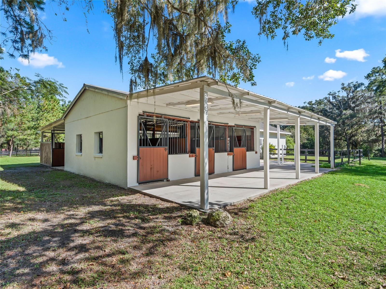 Image 54 of 69 For 22 Wood Ridge Drive