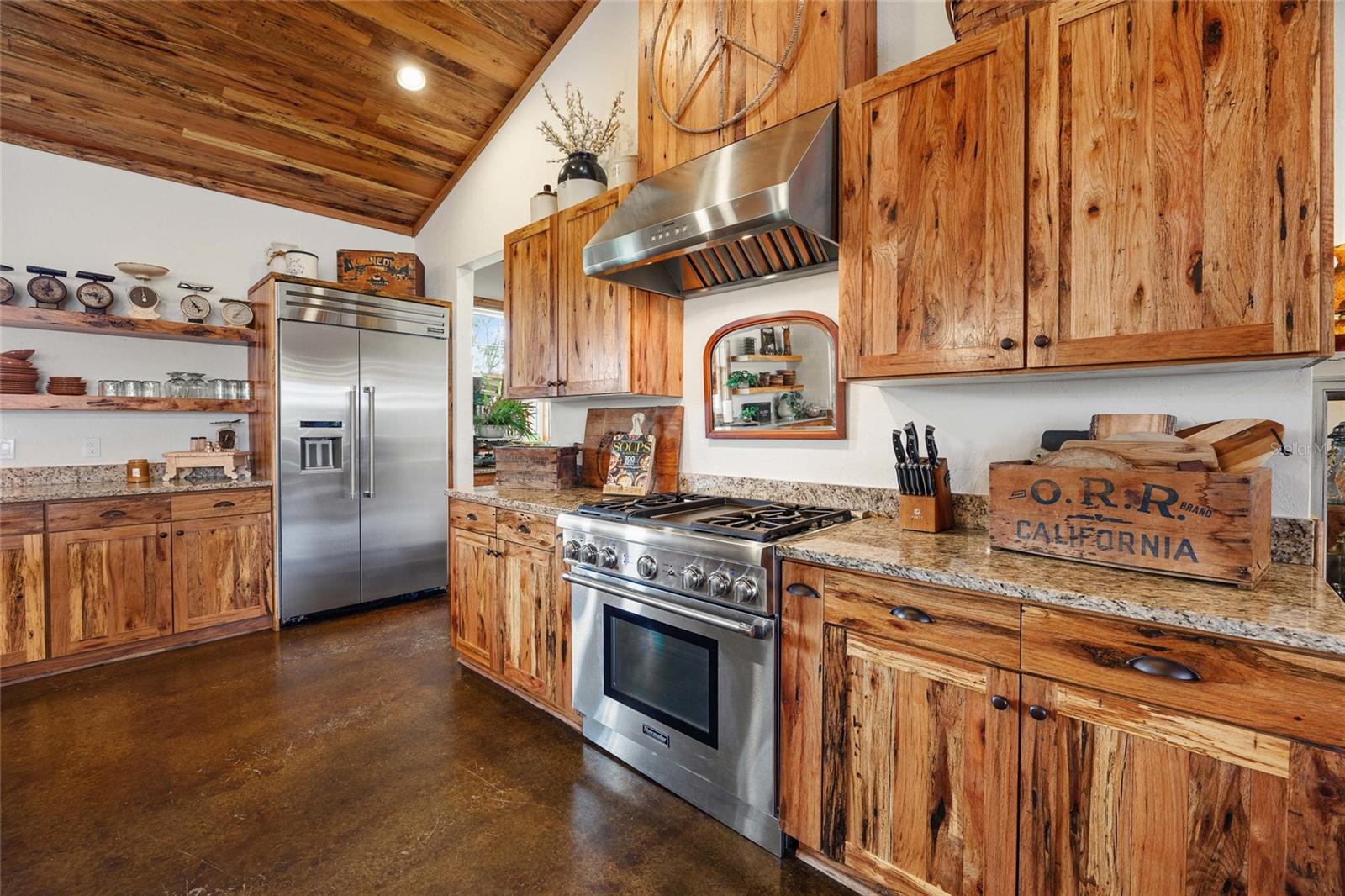 Image 13 of 99 For 41526 Saddle Ridge Lane