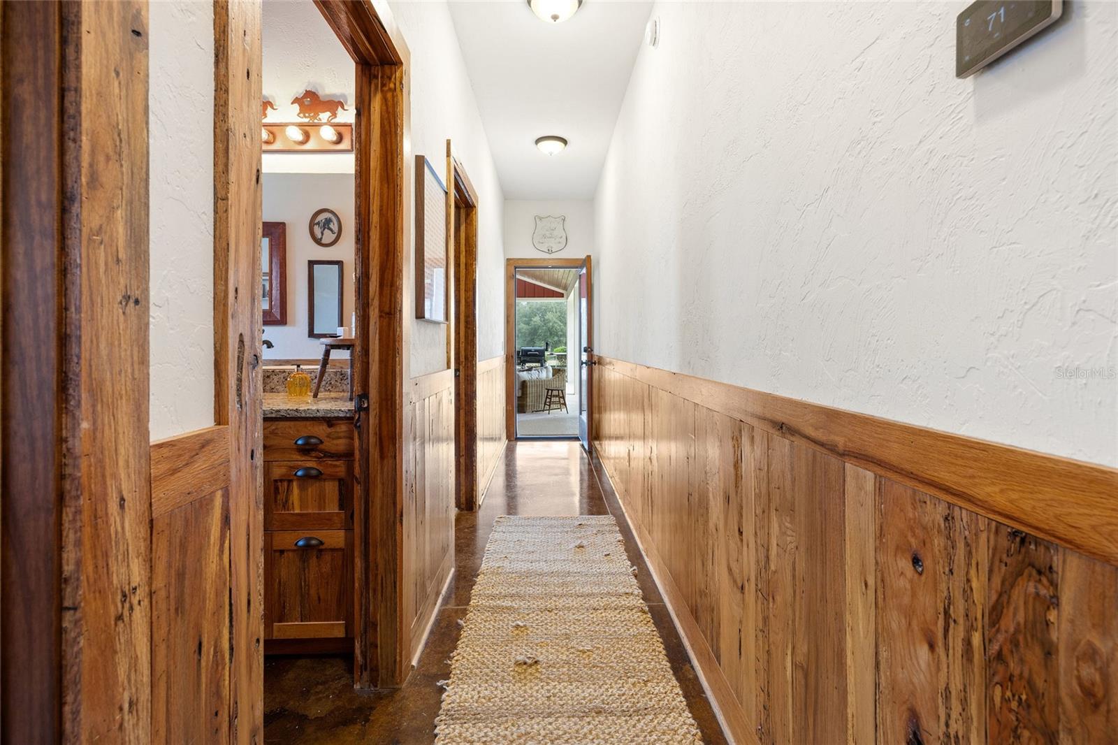 Image 34 of 99 For 41526 Saddle Ridge Lane