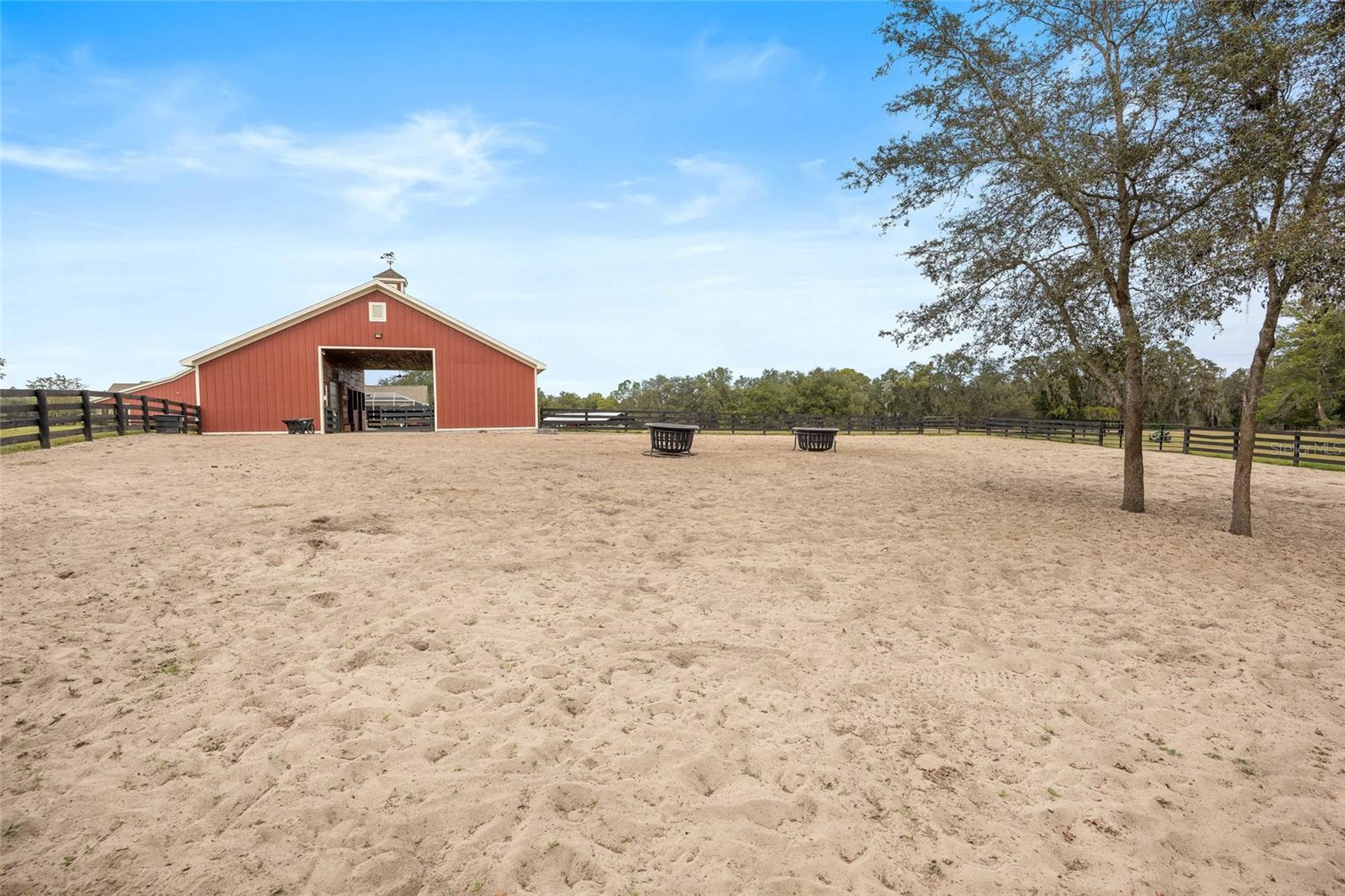 Image 85 of 99 For 41526 Saddle Ridge Lane