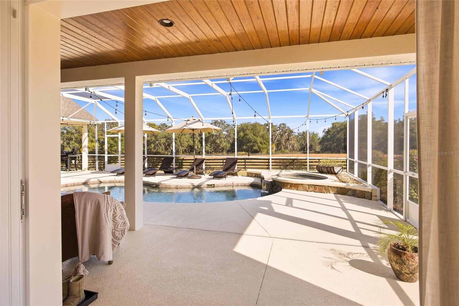 Image 96 of 99 For 41526 Saddle Ridge Lane