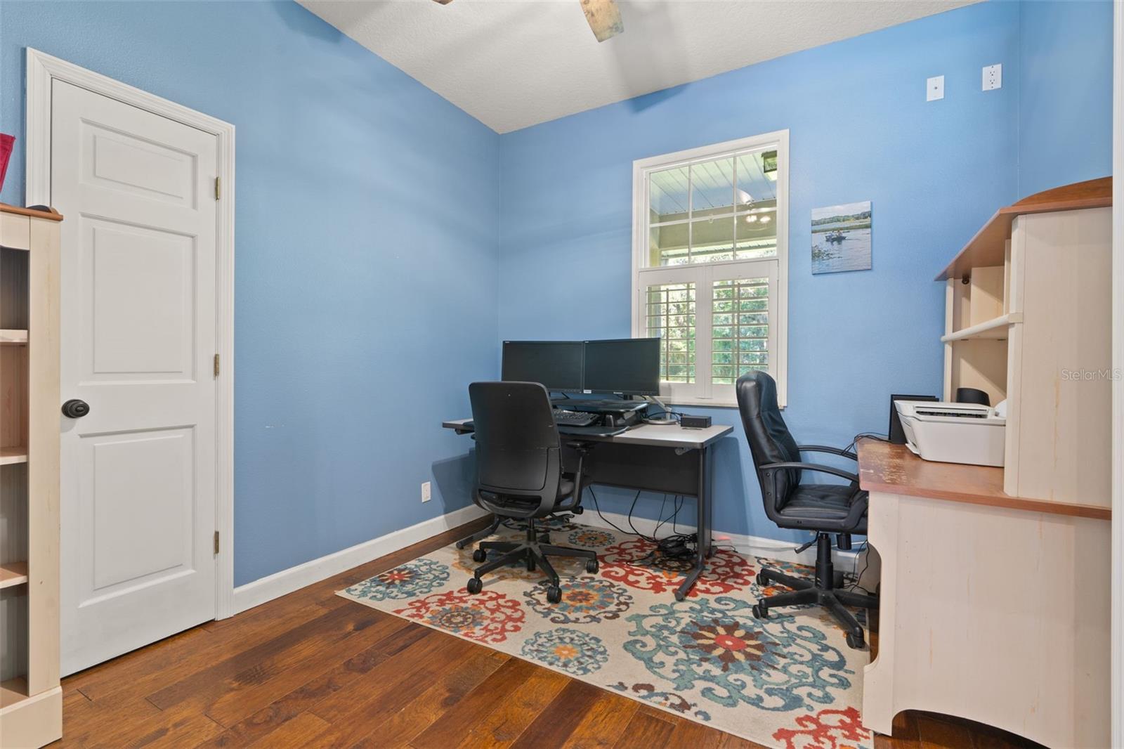 Listing photo id 28 for 5633 Nobis Circle