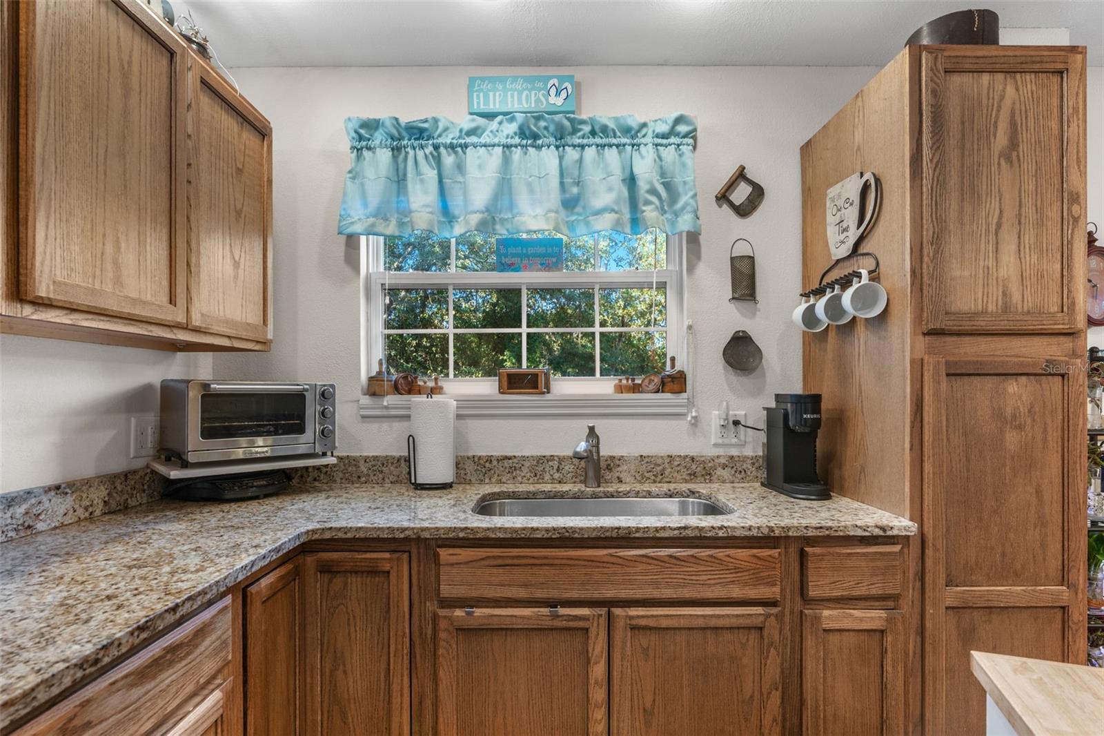 Listing photo id 44 for 5633 Nobis Circle