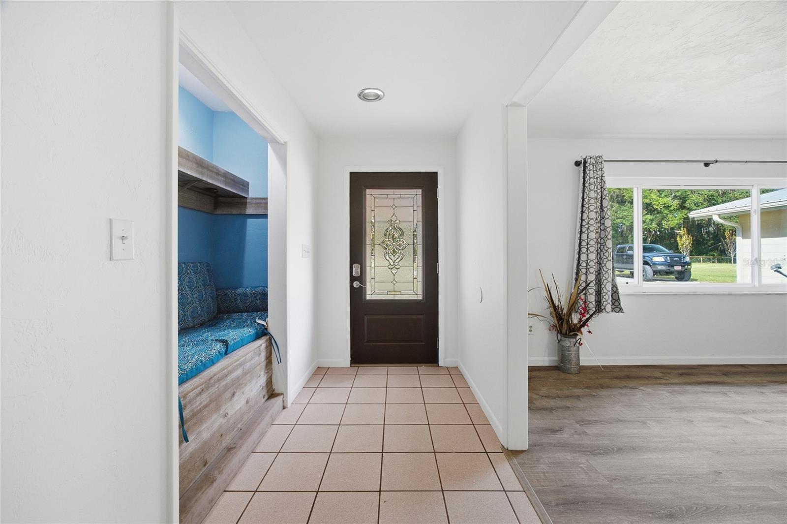 Image 13 of 46 For 21133 75th Avenue