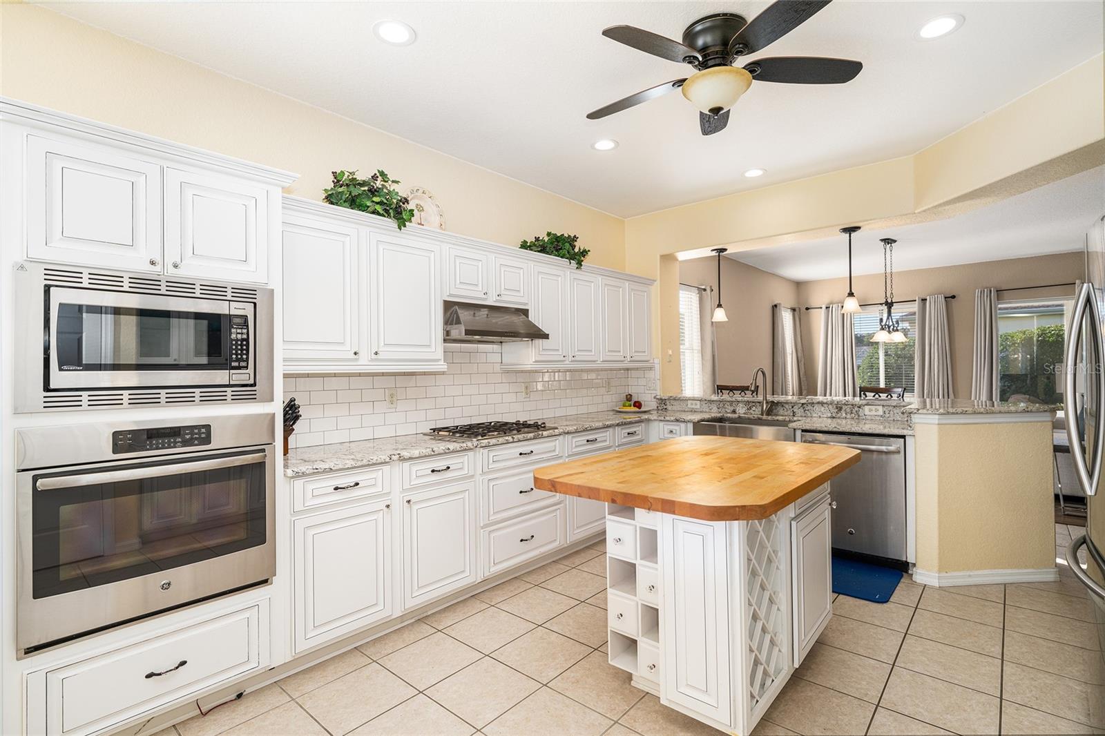 Image 15 of 61 For 12546 92nd Terrace