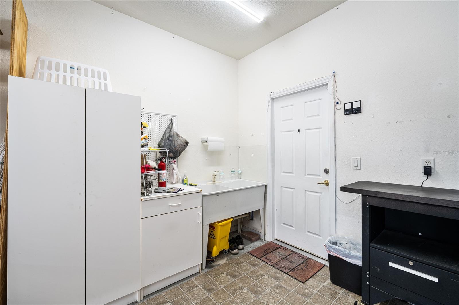 Image 39 of 61 For 12546 92nd Terrace