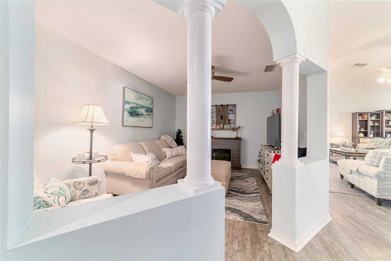 Image 12 of 67 For 9109 93rd Circle