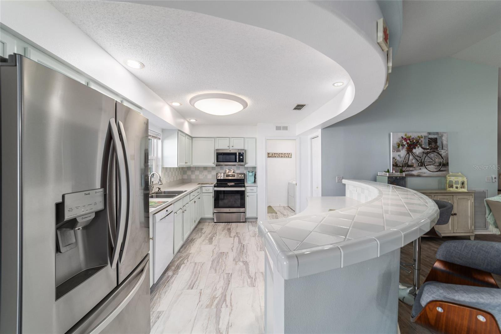 Image 29 of 67 For 9109 93rd Circle