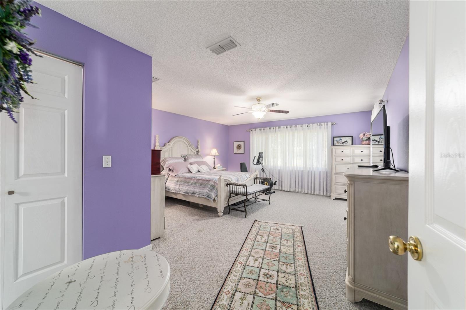 Image 37 of 67 For 9109 93rd Circle