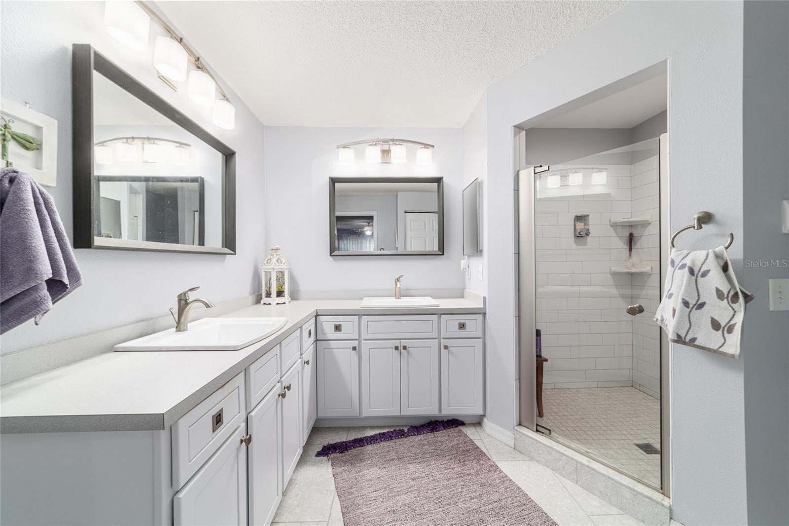 Image 43 of 67 For 9109 93rd Circle