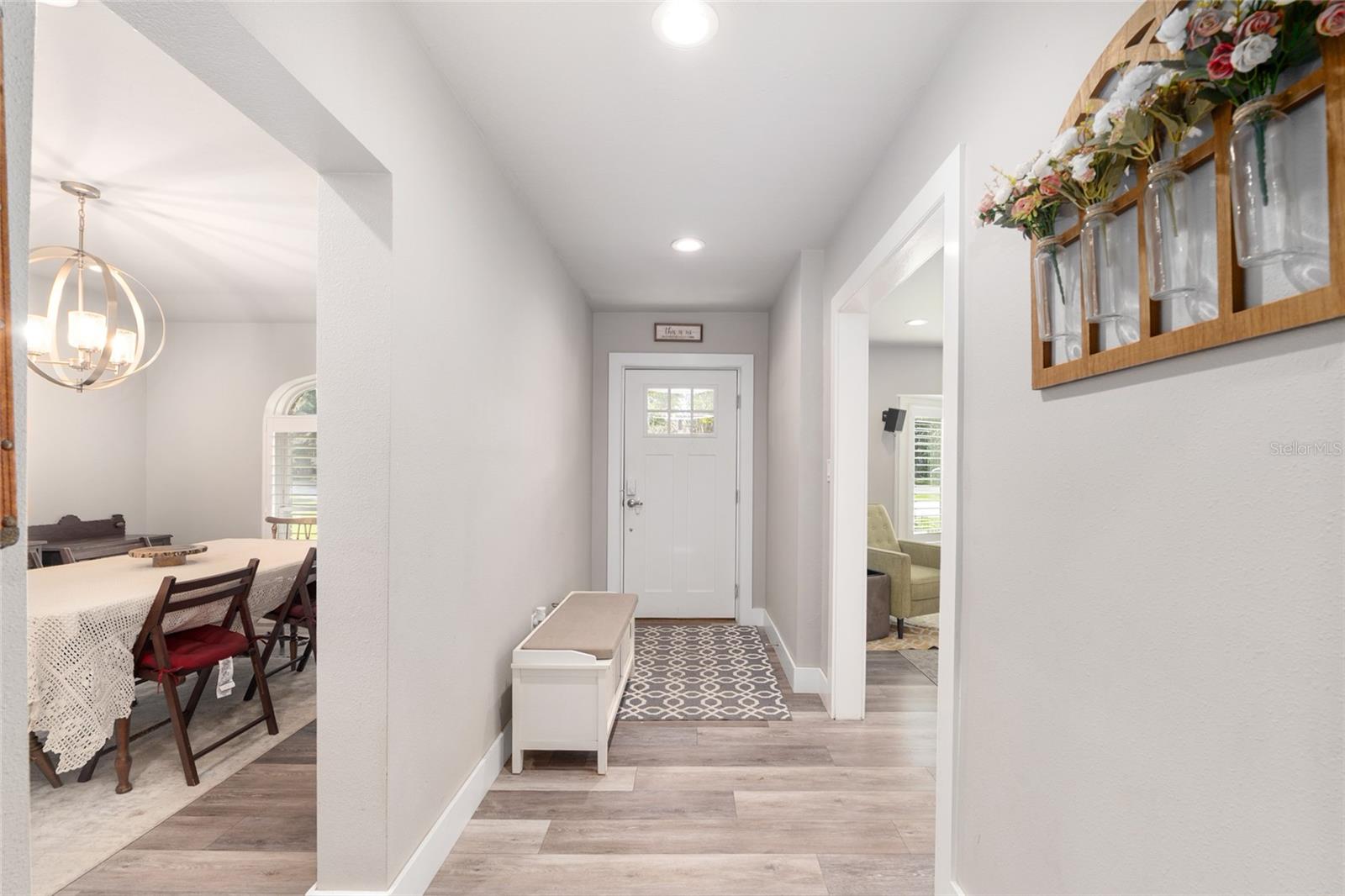 Image 14 of 97 For 2041 5th Street