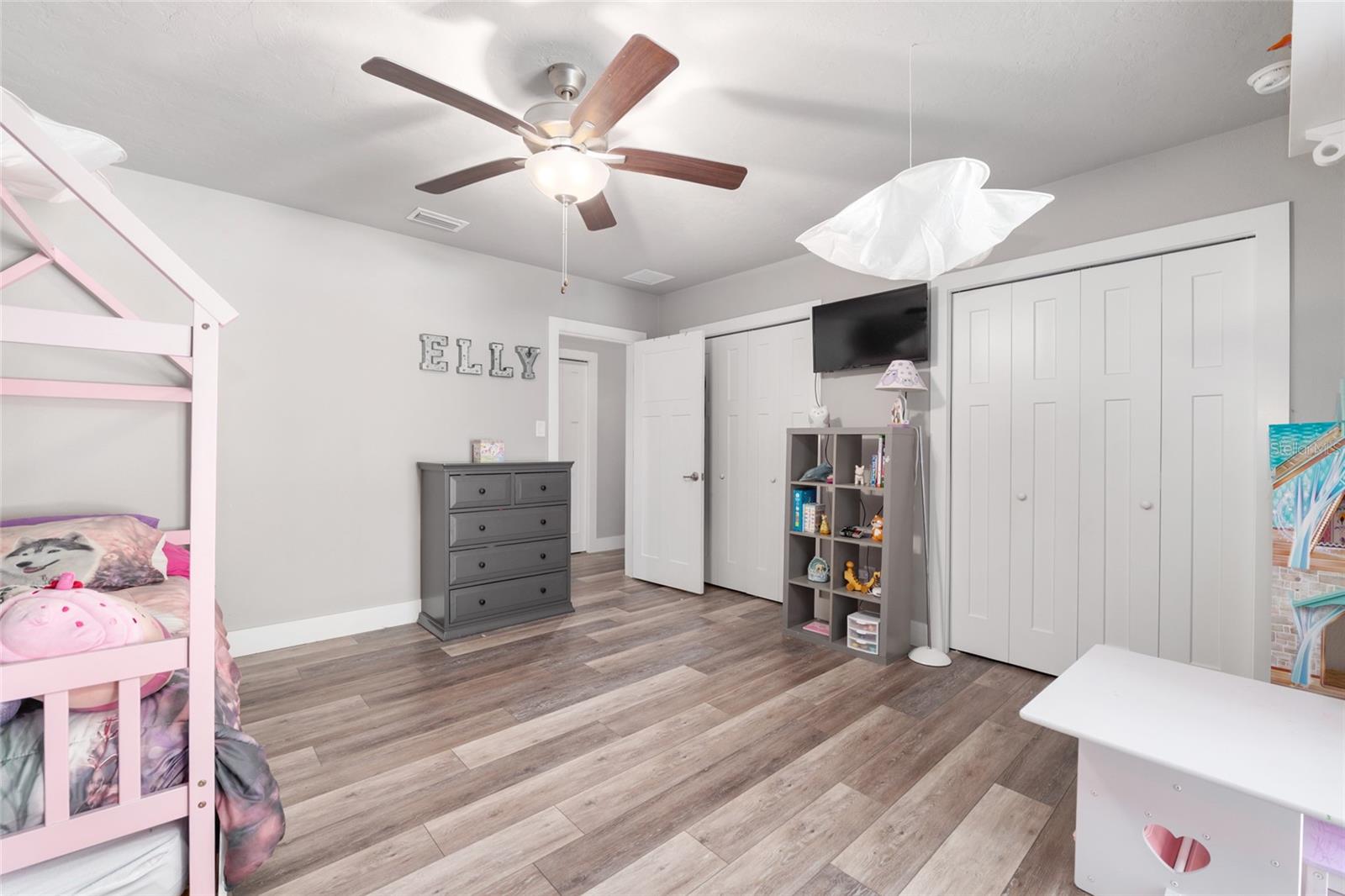 Image 48 of 97 For 2041 5th Street