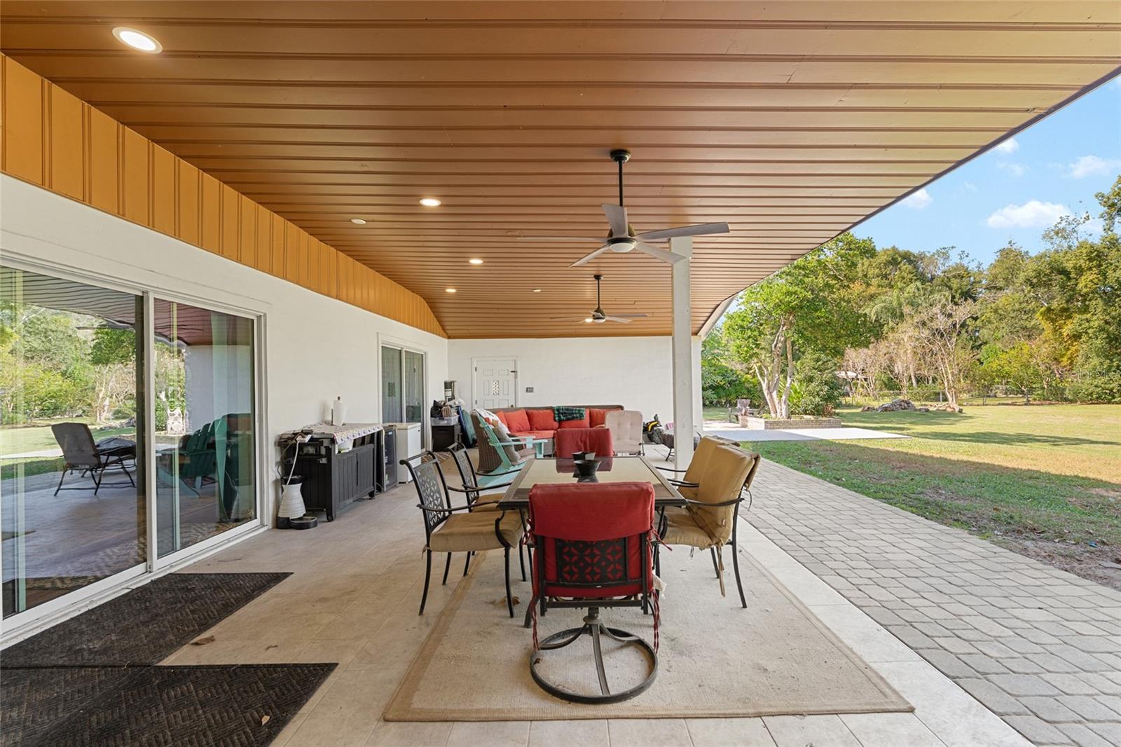 Image 56 of 97 For 2041 5th Street