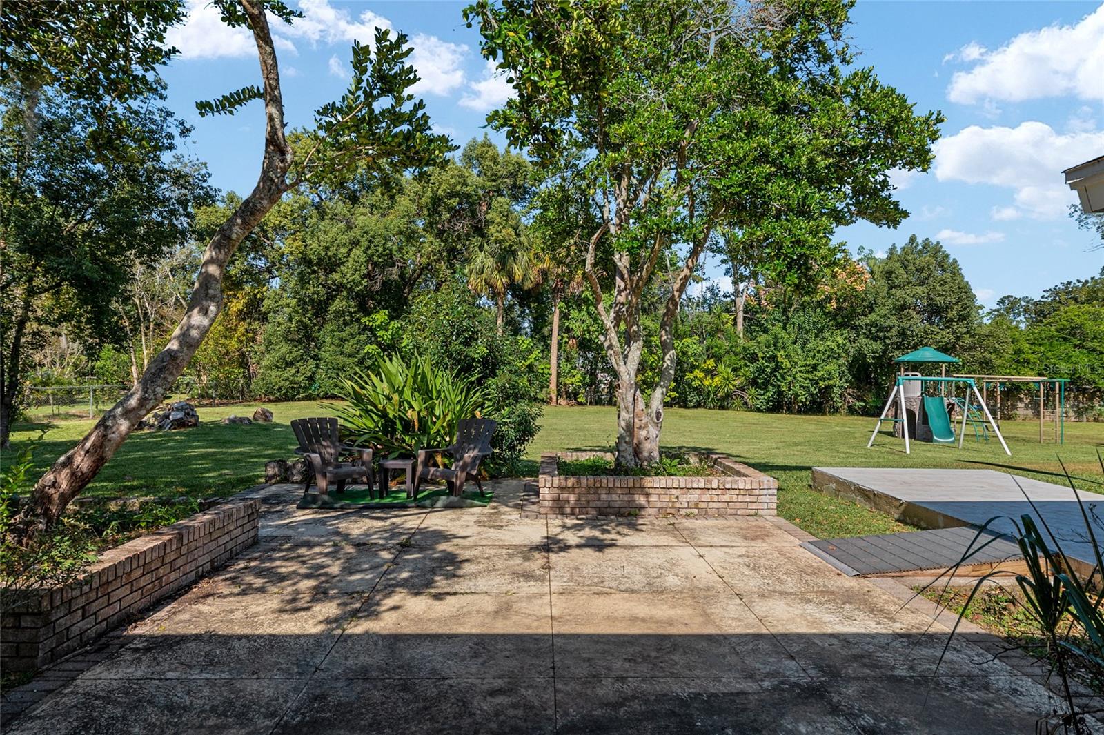 Image 74 of 97 For 2041 5th Street