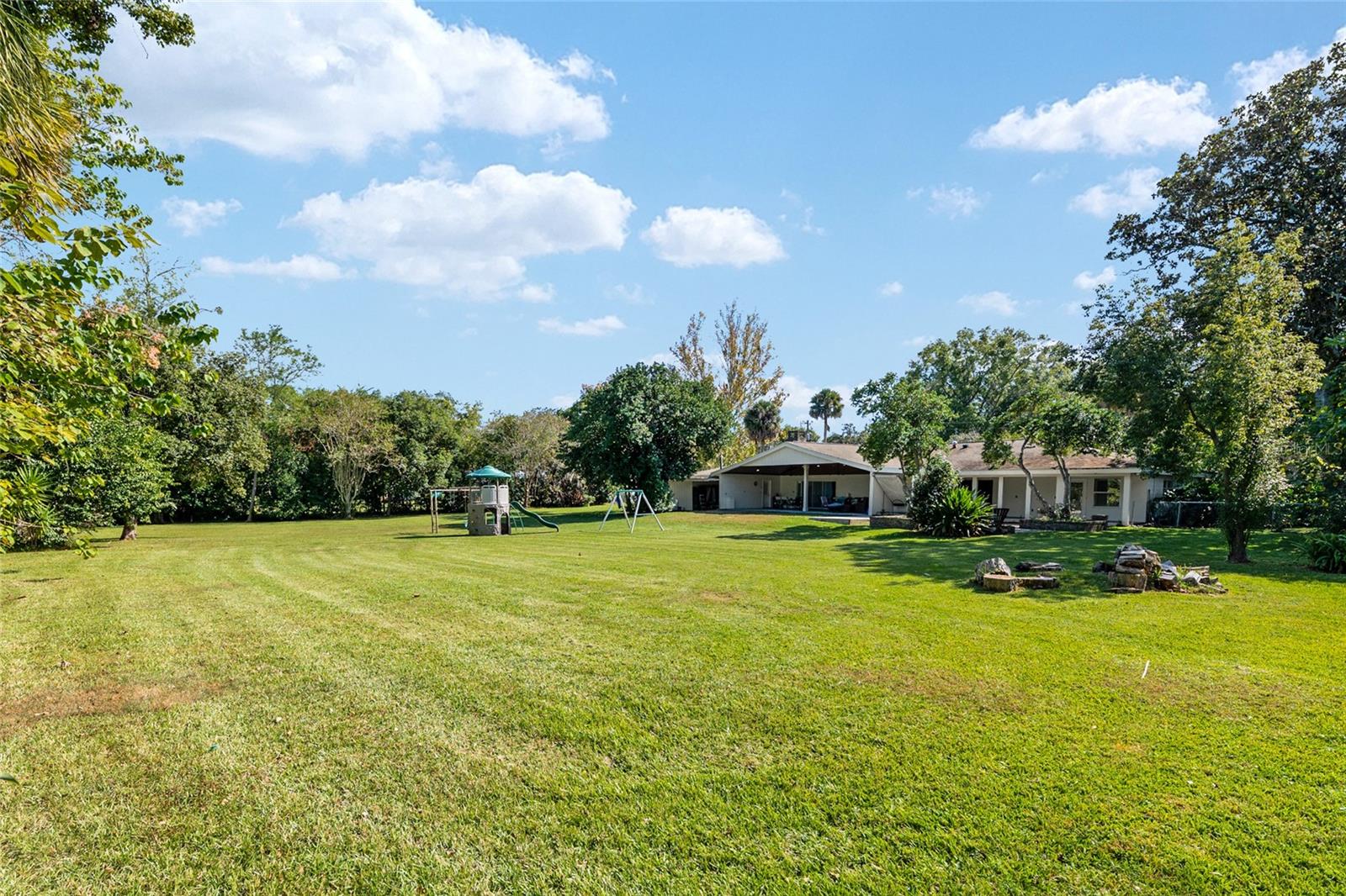 Image 80 of 97 For 2041 5th Street