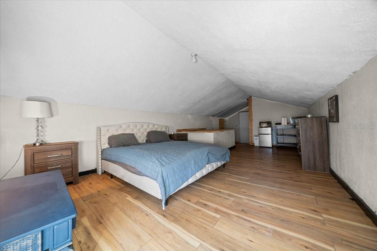 Image 48 of 49 For 2200 11th Court