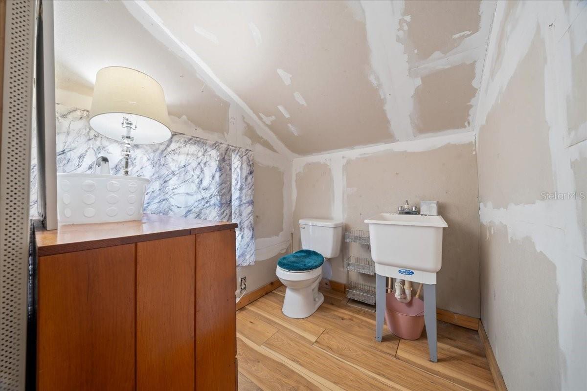 Image 49 of 49 For 2200 11th Court