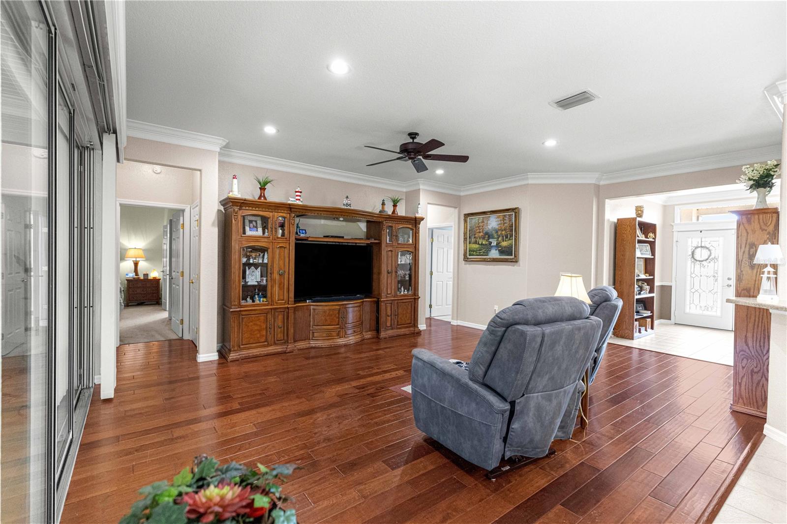 Image 24 of 52 For 13914 96th Circle