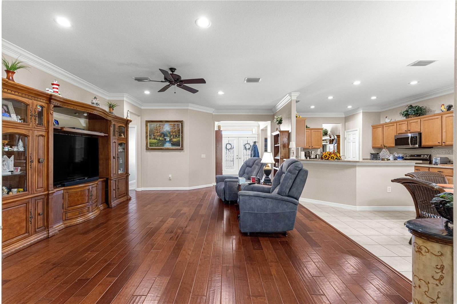 Image 25 of 52 For 13914 96th Circle