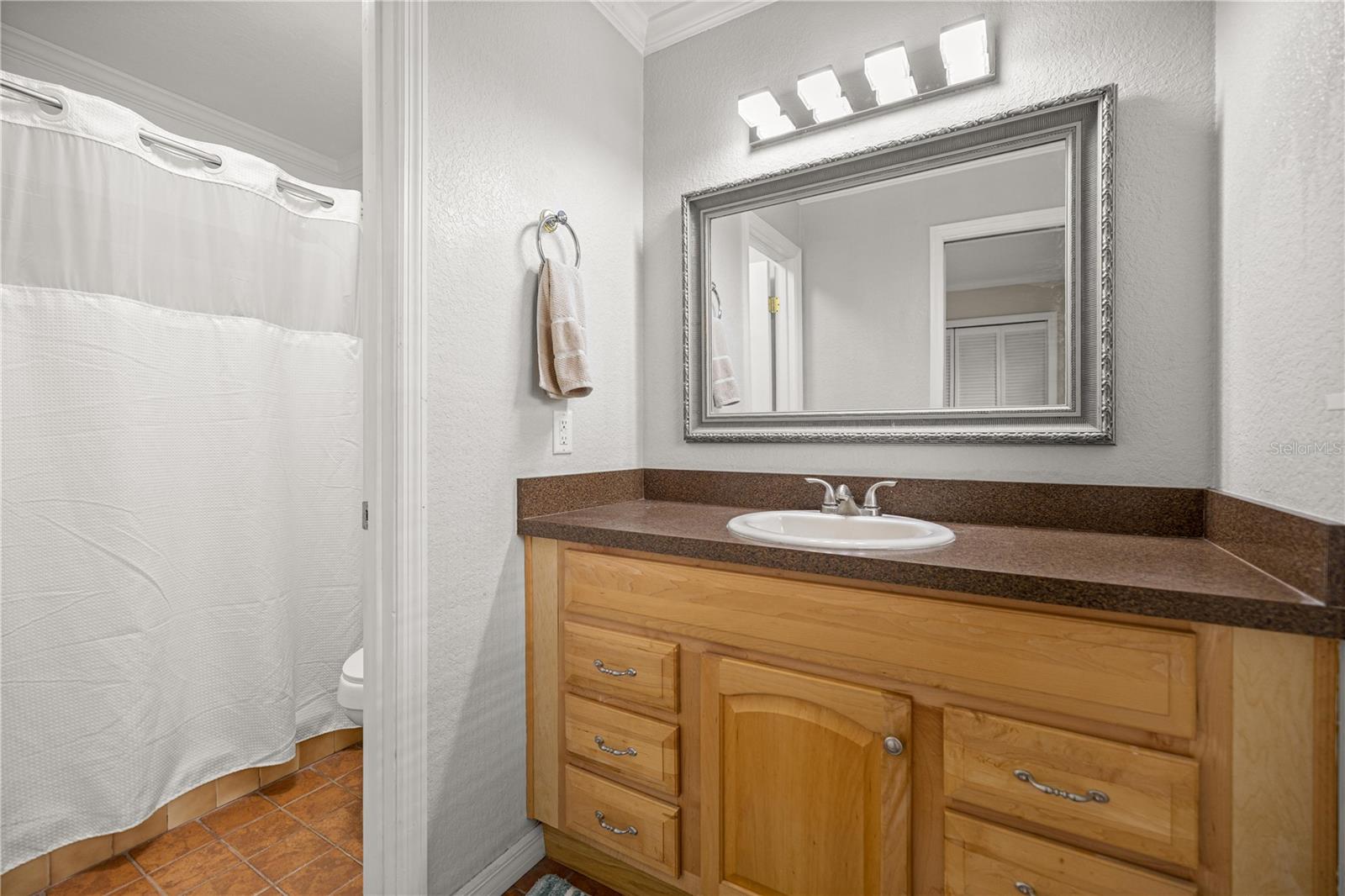 Image 11 of 56 For 9812 74th Avenue