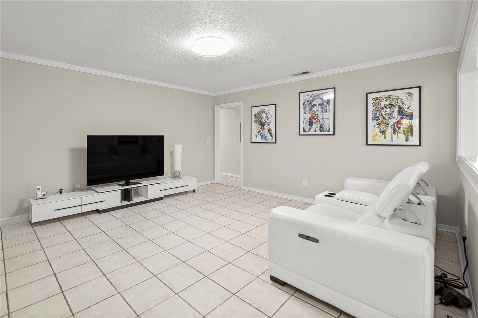 Image 23 of 56 For 9812 74th Avenue