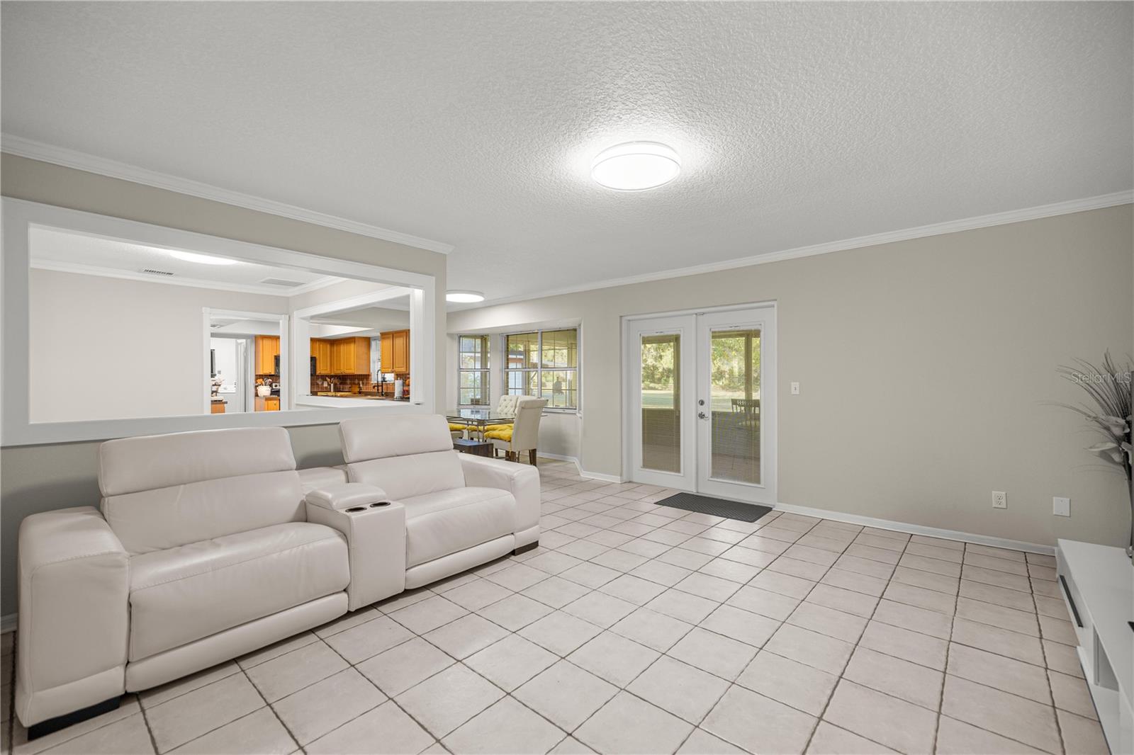 Image 24 of 56 For 9812 74th Avenue